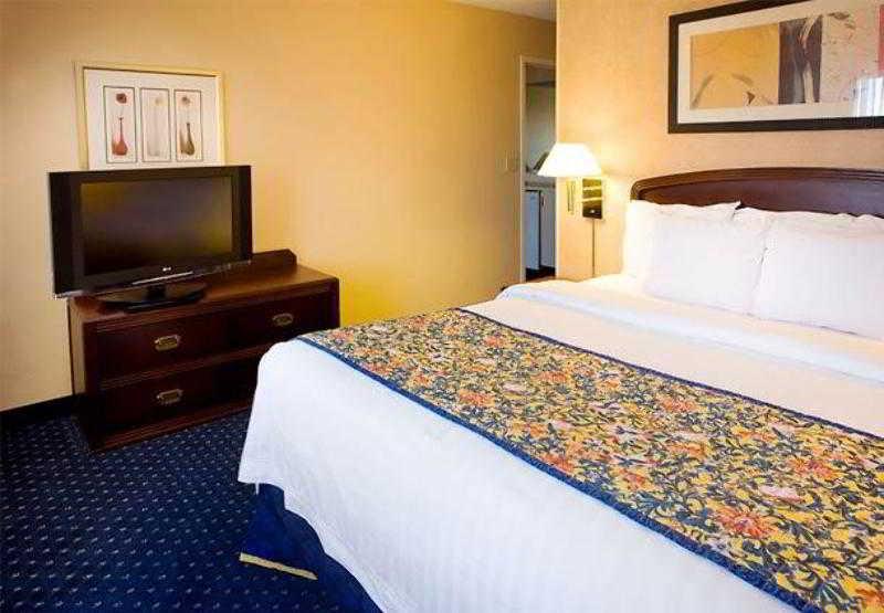 Courtyard By Marriott Oklahoma City Northwest Szoba fotó